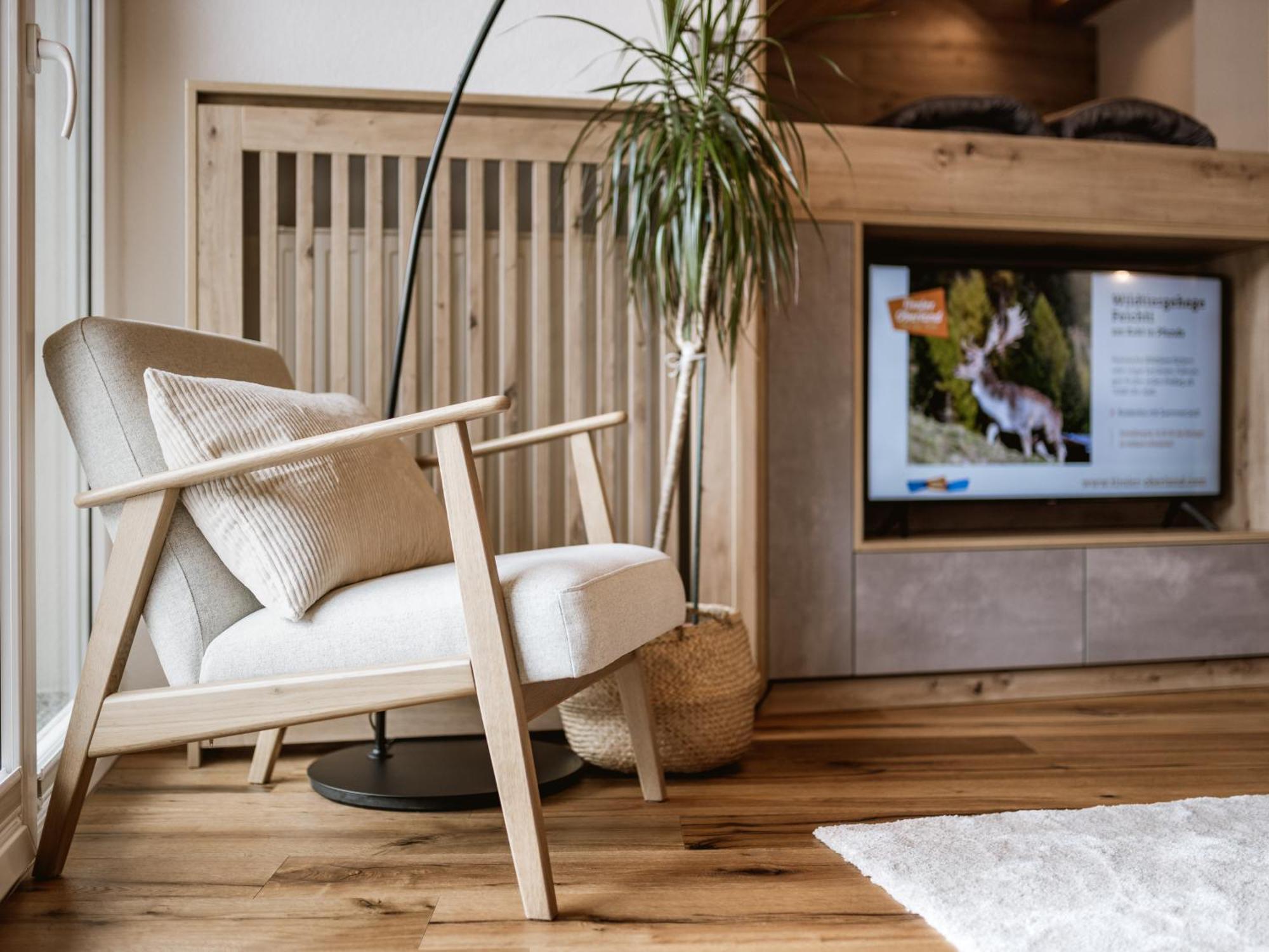 Alpenapartments Риед им Оберинтал Екстериор снимка